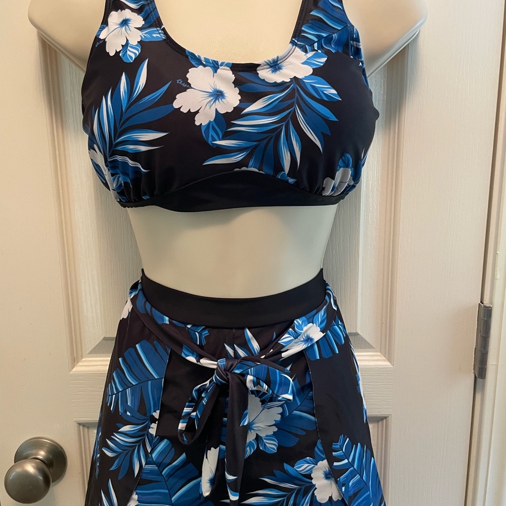 Blue Floral Two-Piece Swimsuit with shorts